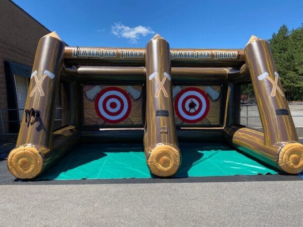 Inflatable-Axe-Throwing-Game