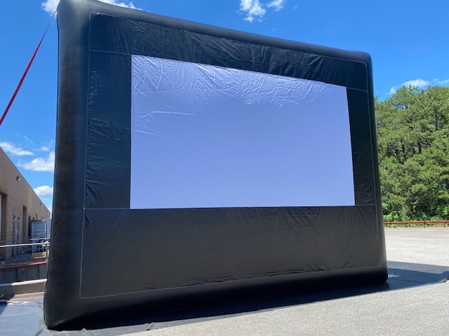 Outdoor-Movie-Screen-Rental-NY