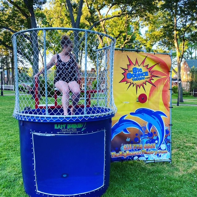 Dunk Tank Rentals on Long Island, NY | Big Bounce Theory